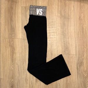 VS Cheetah Yoga Pants
